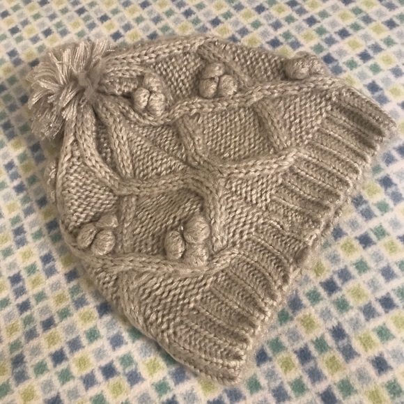 Grey knit pom beanie - Picture 4 of 4